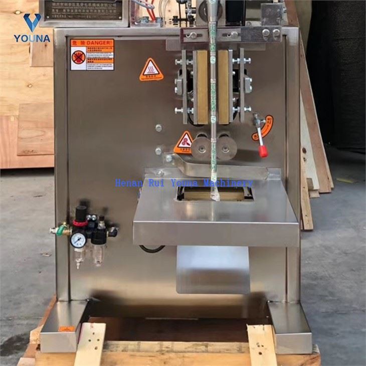 automatic sesame paste packing machine (4)